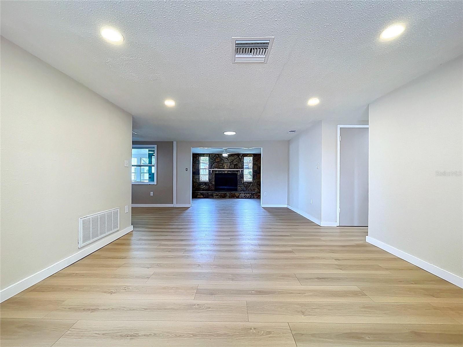 HOLIDAY LAKE ESTATES - Residential