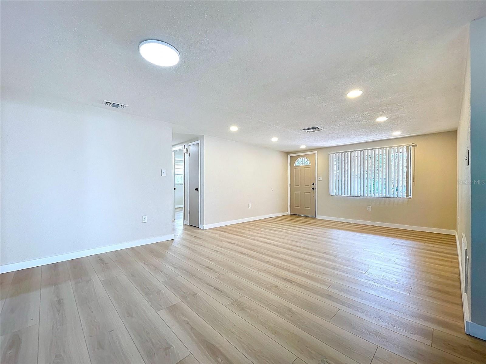 HOLIDAY LAKE ESTATES - Residential