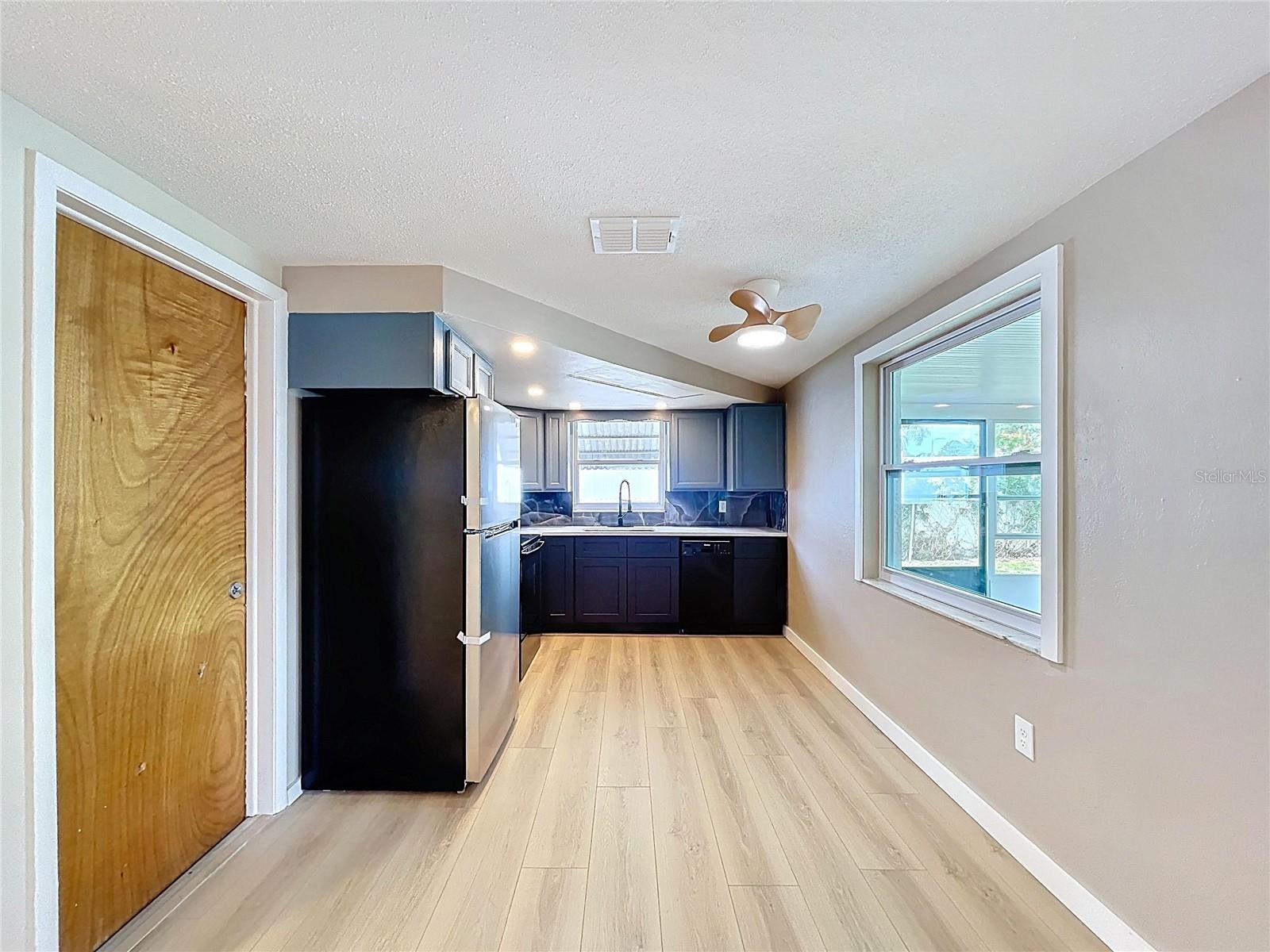 HOLIDAY LAKE ESTATES - Residential