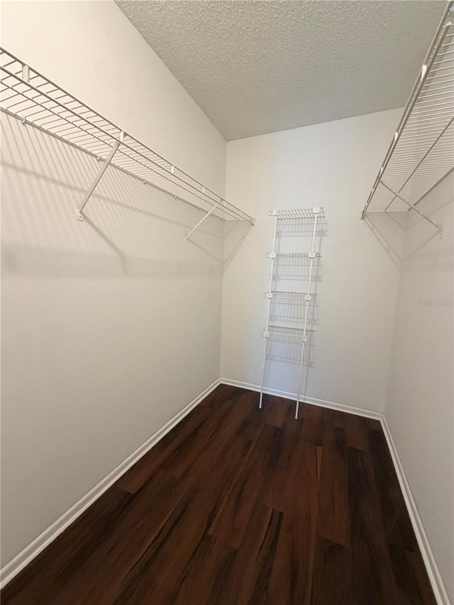 THE GRAND RESERVE CONDO - Residential Lease