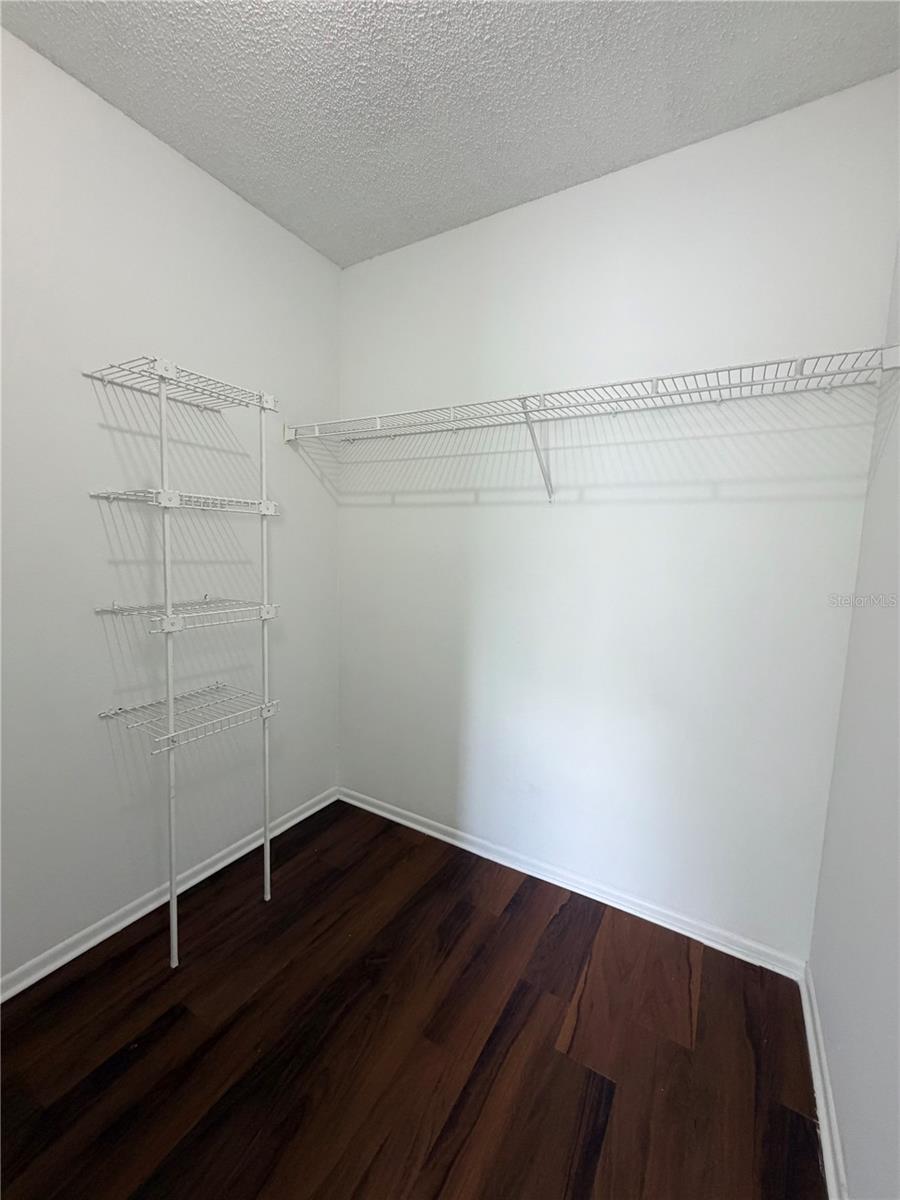 THE GRAND RESERVE CONDO - Residential Lease