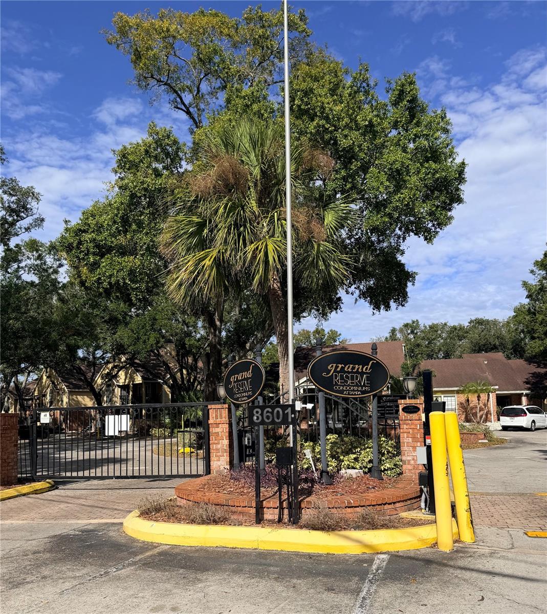 THE GRAND RESERVE CONDO - Residential Lease