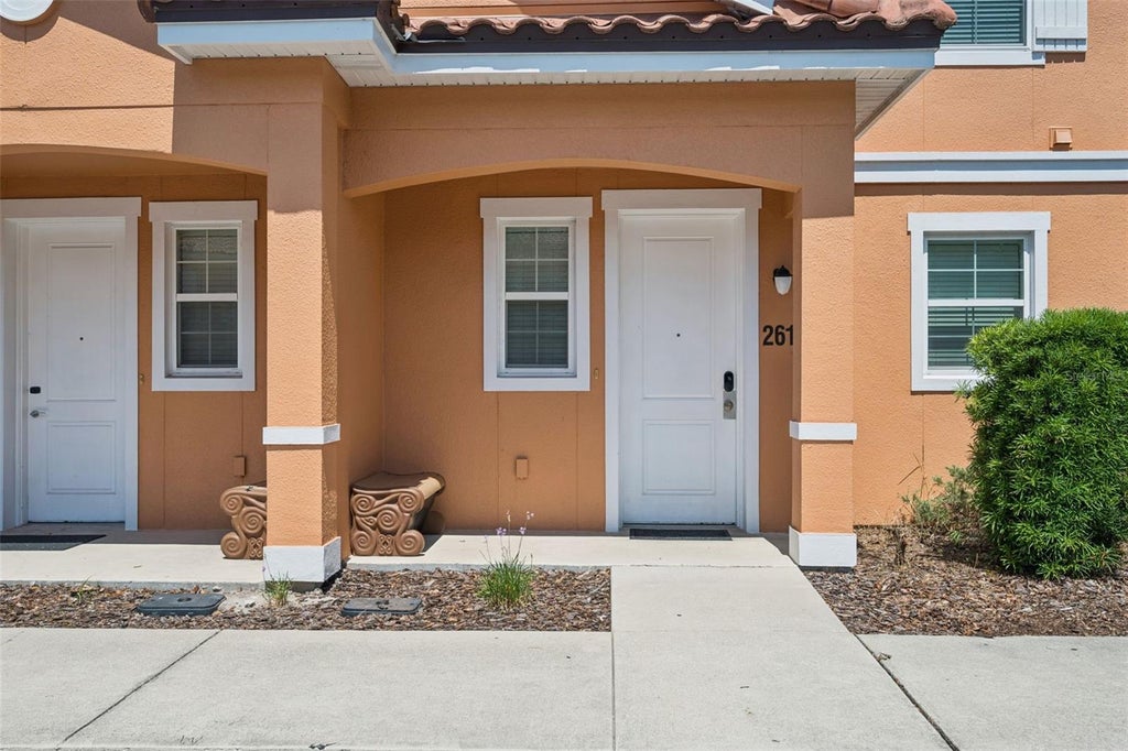 Photo of 2617 Bugatti Court, Kissimmee, FL 34746 (MLS # S5151918)