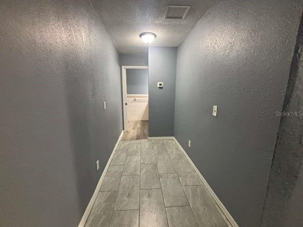 LOCKHARTS SUB - Residential