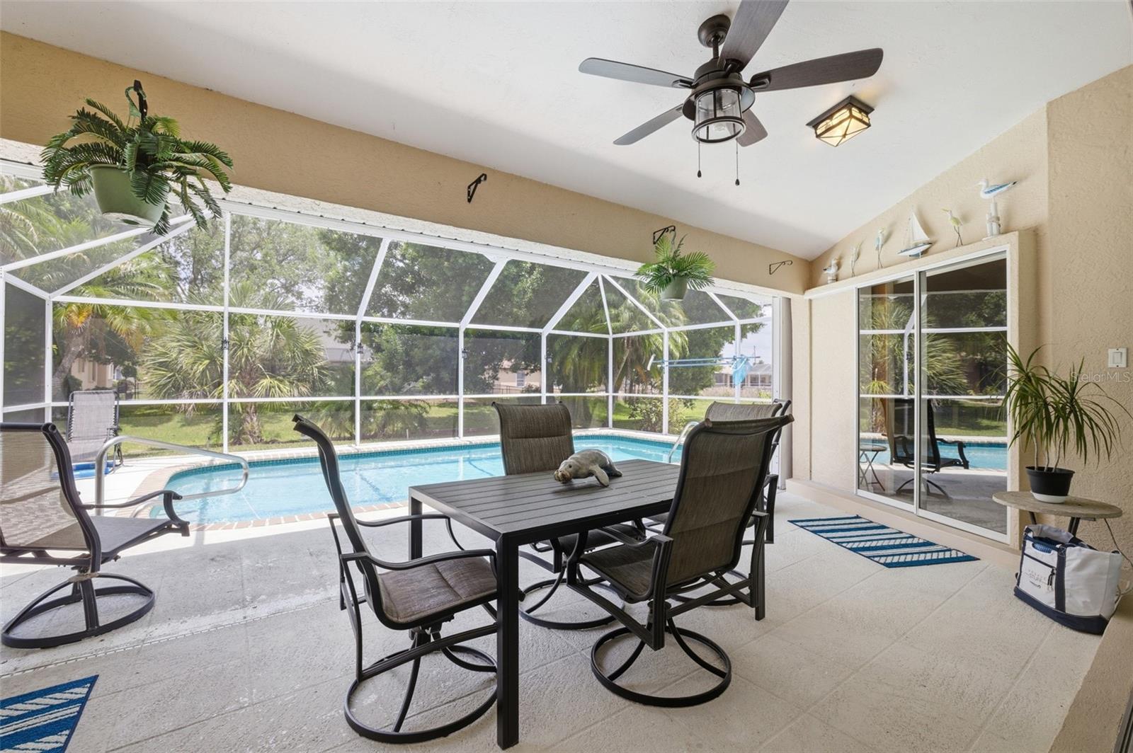 PUNTA GORDA ISLES SEC 20 - Residential