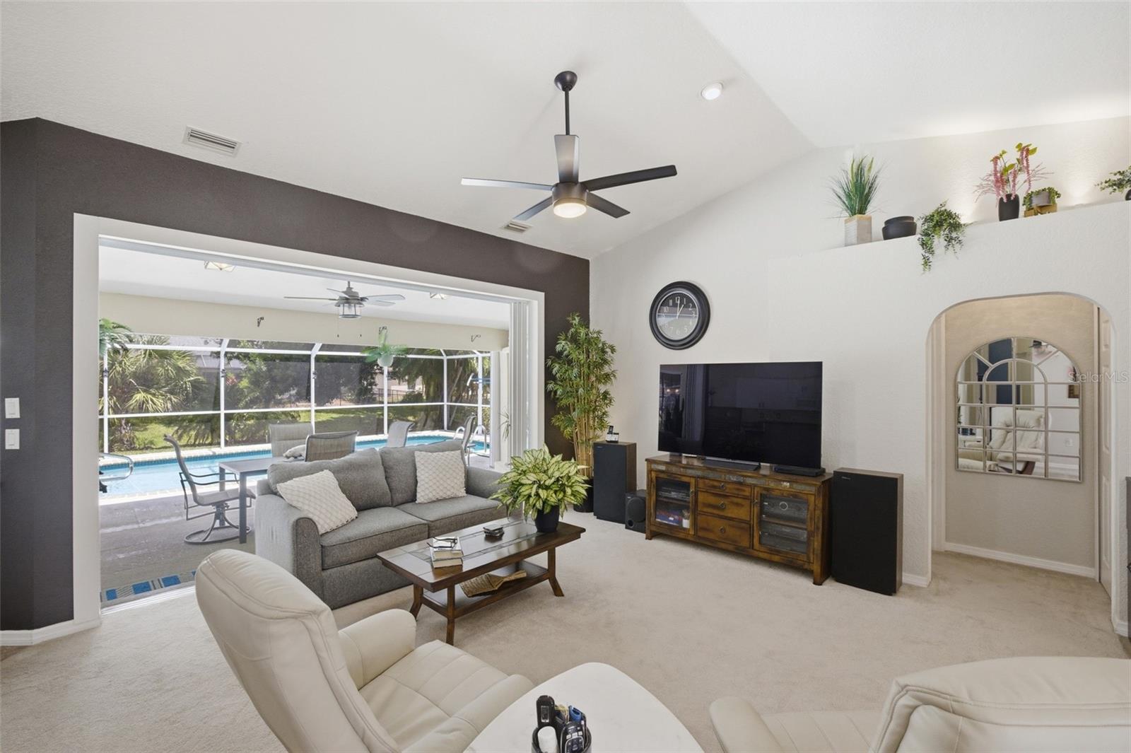 PUNTA GORDA ISLES SEC 20 - Residential