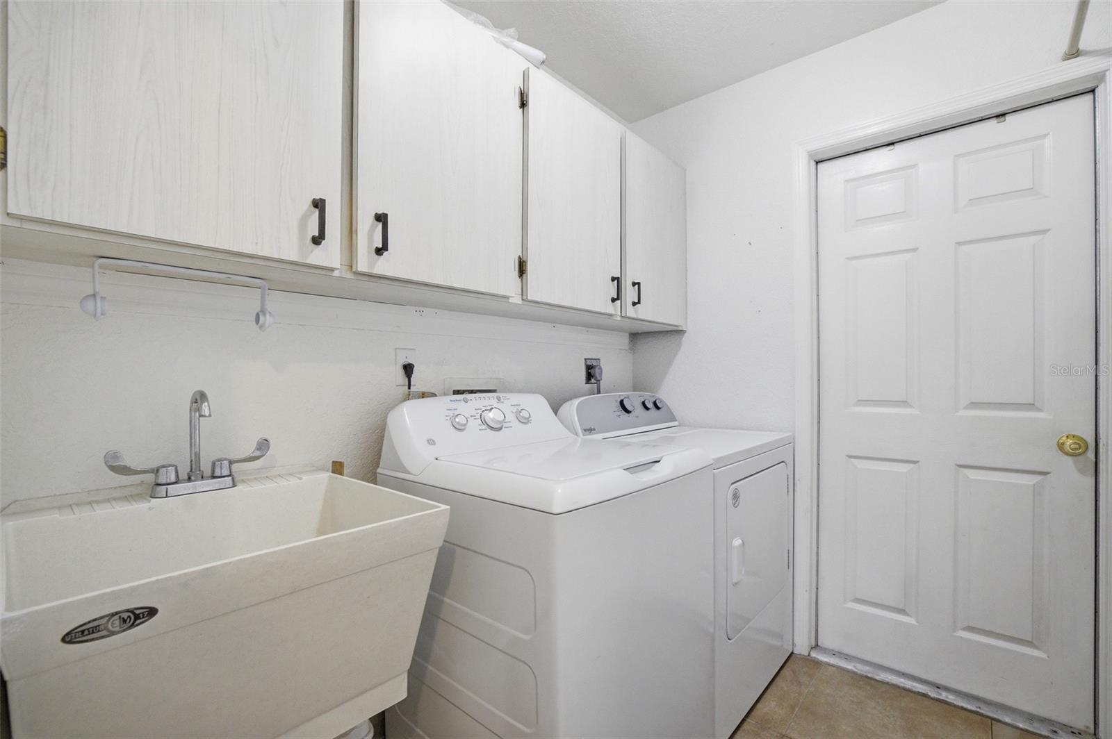 PUNTA GORDA ISLES SEC 20 - Residential