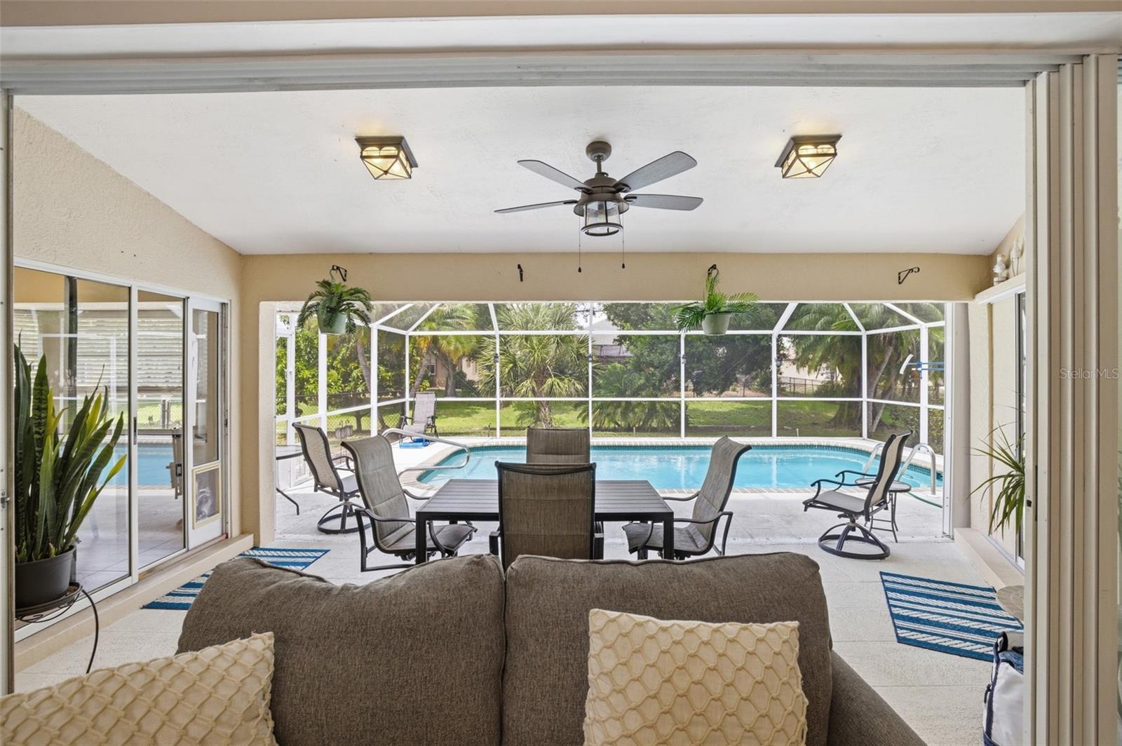 PUNTA GORDA ISLES SEC 20 - Residential
