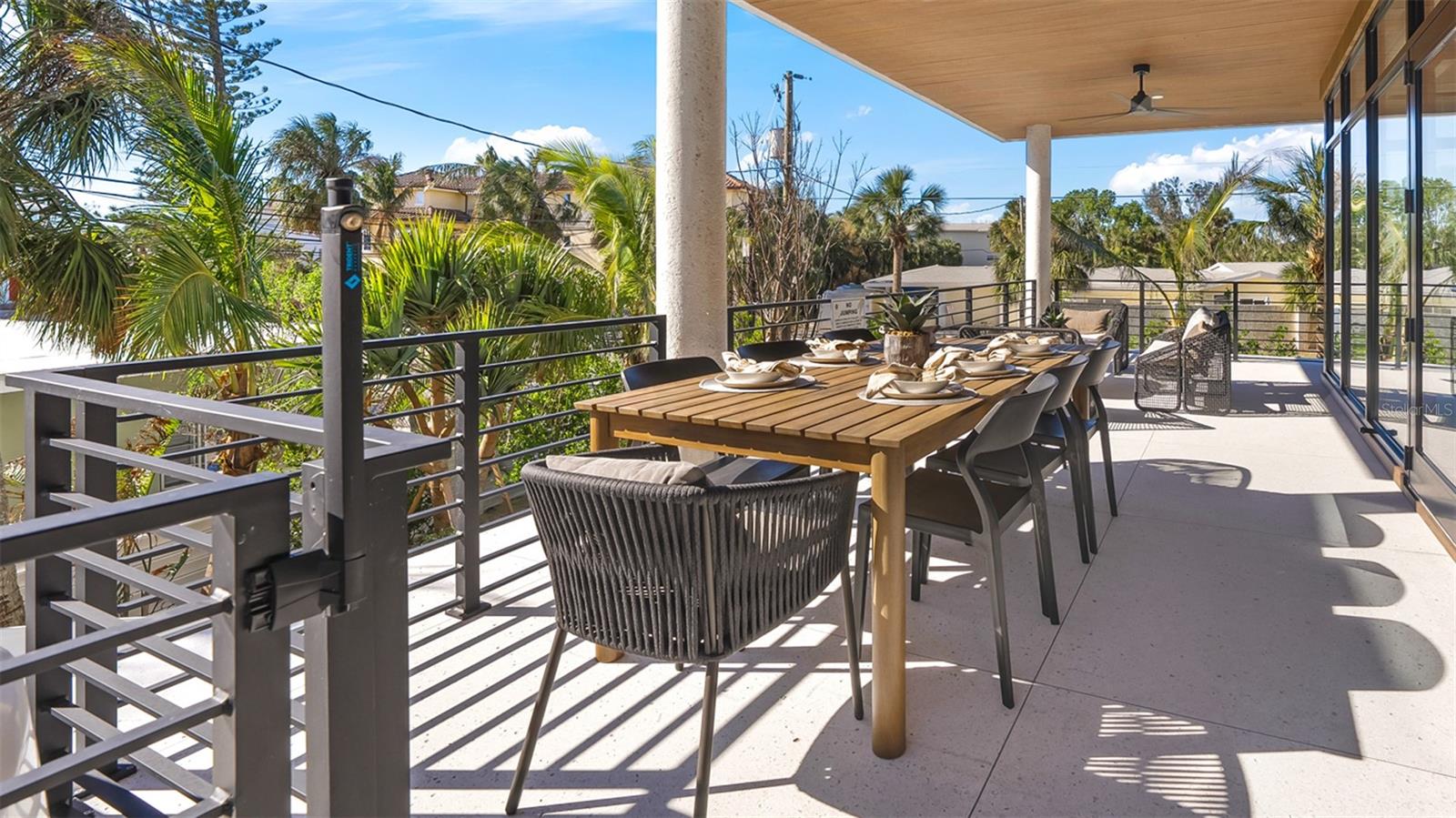 SARASOTA BEACH - Residential