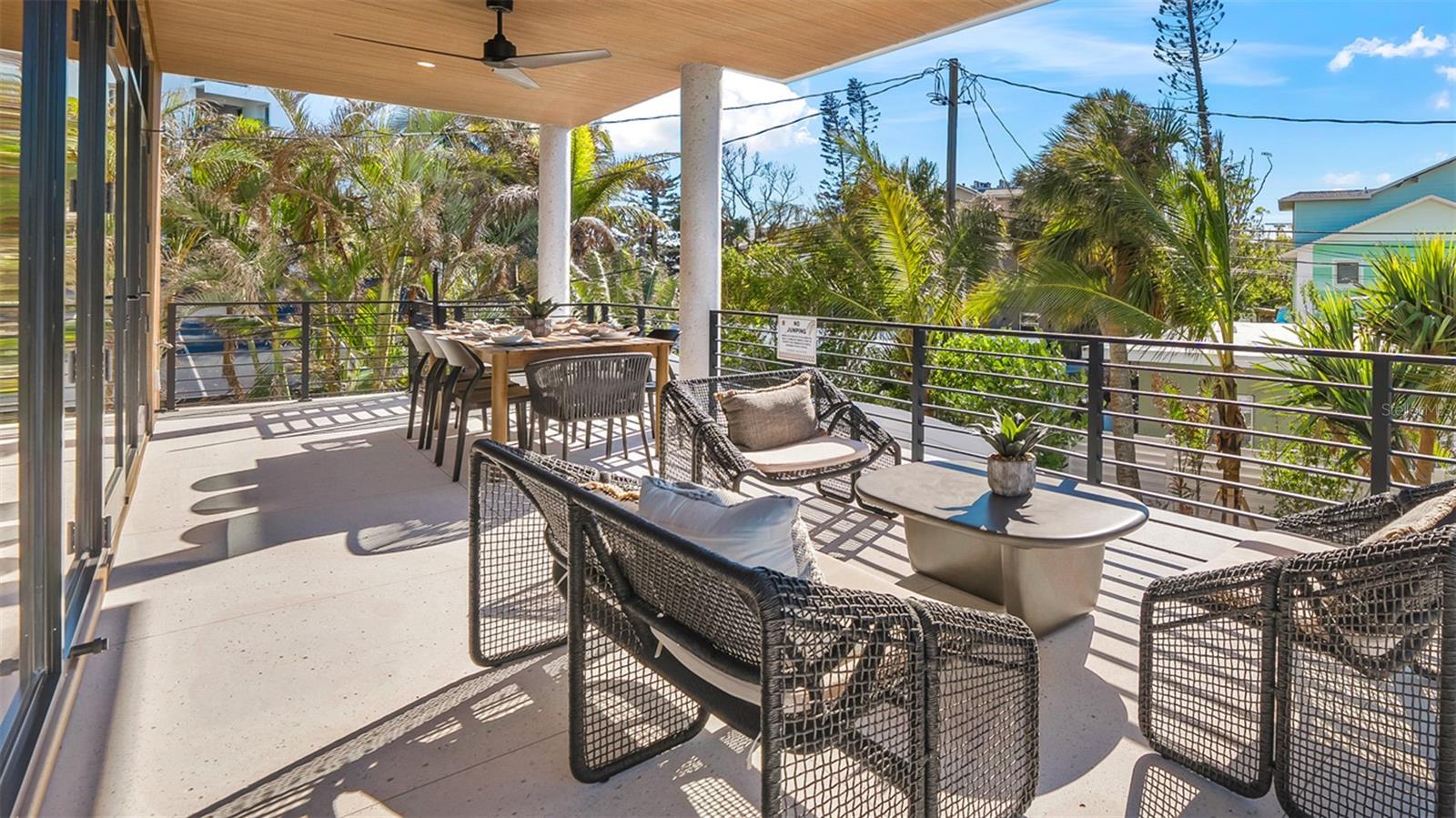 SARASOTA BEACH - Residential
