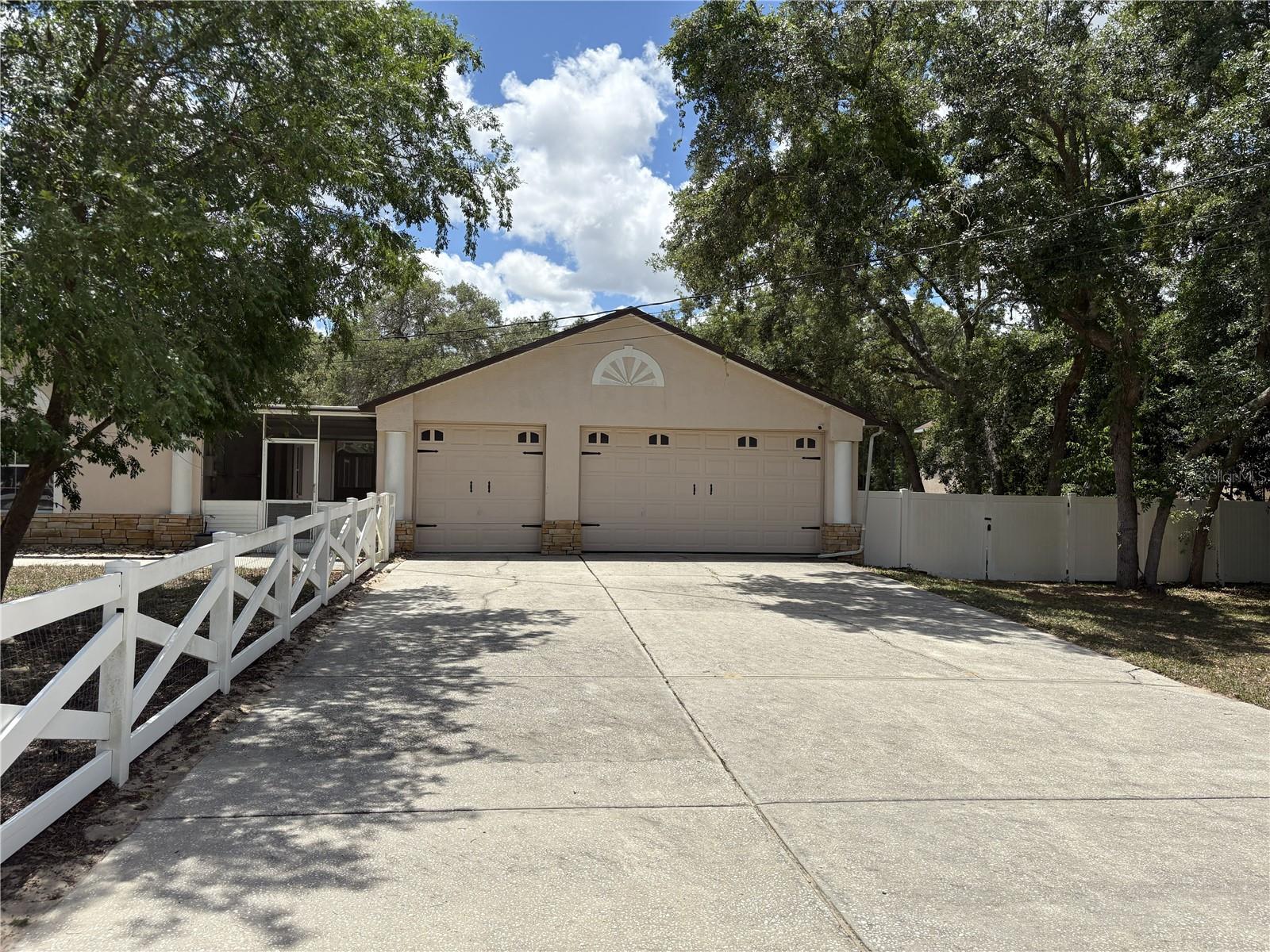 OAKWOOD ACRES - Residential