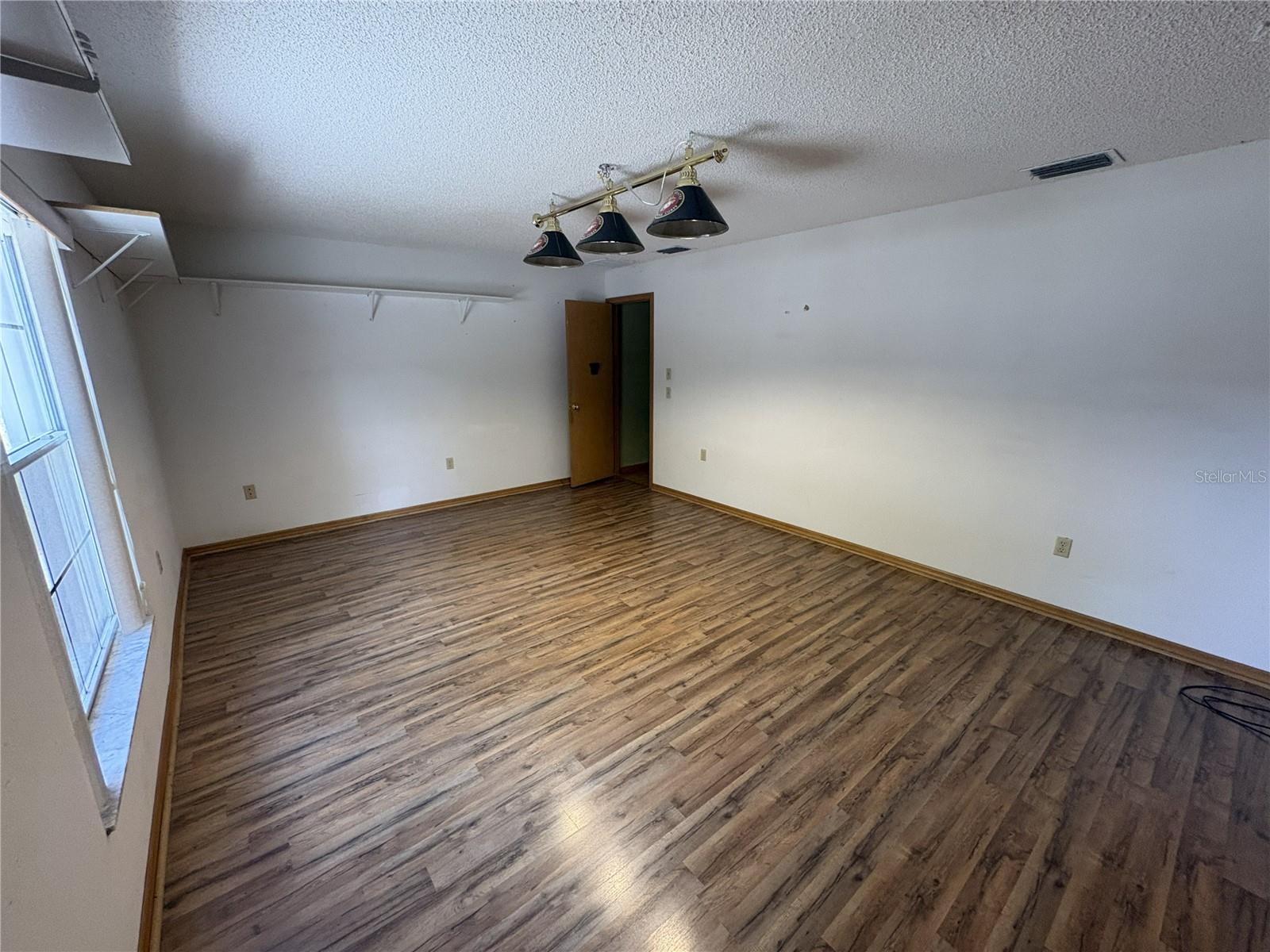 OAKWOOD ACRES - Residential