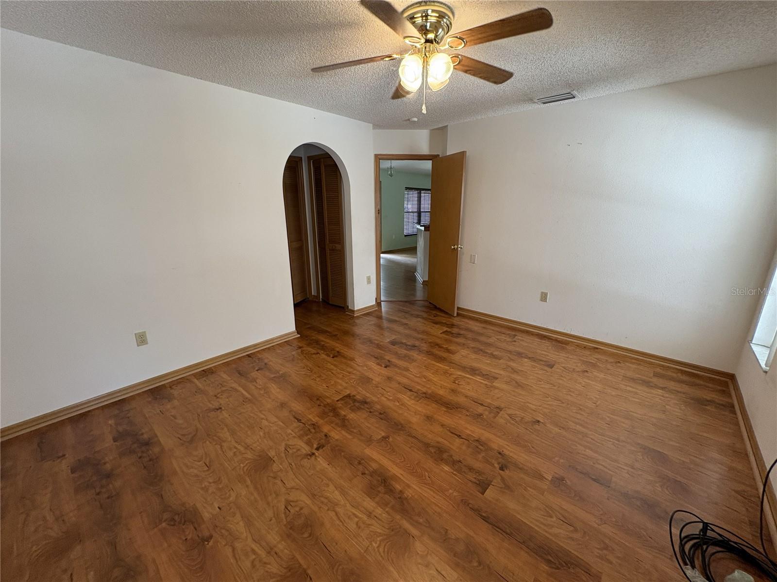 OAKWOOD ACRES - Residential