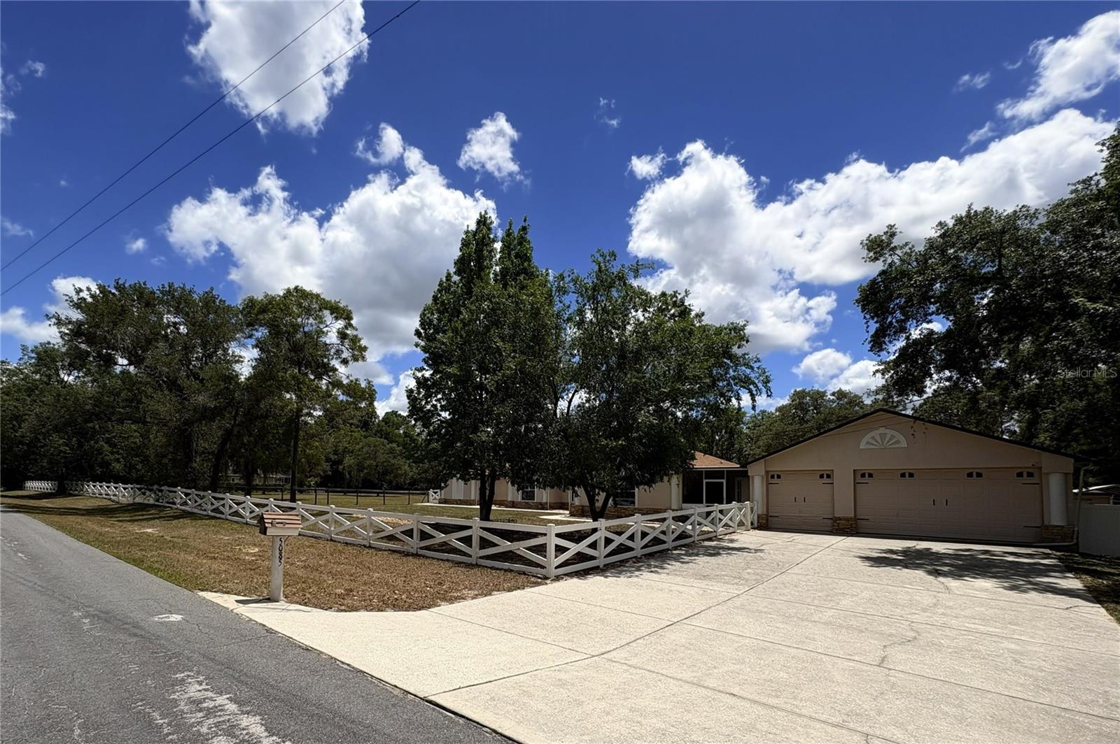 OAKWOOD ACRES - Residential