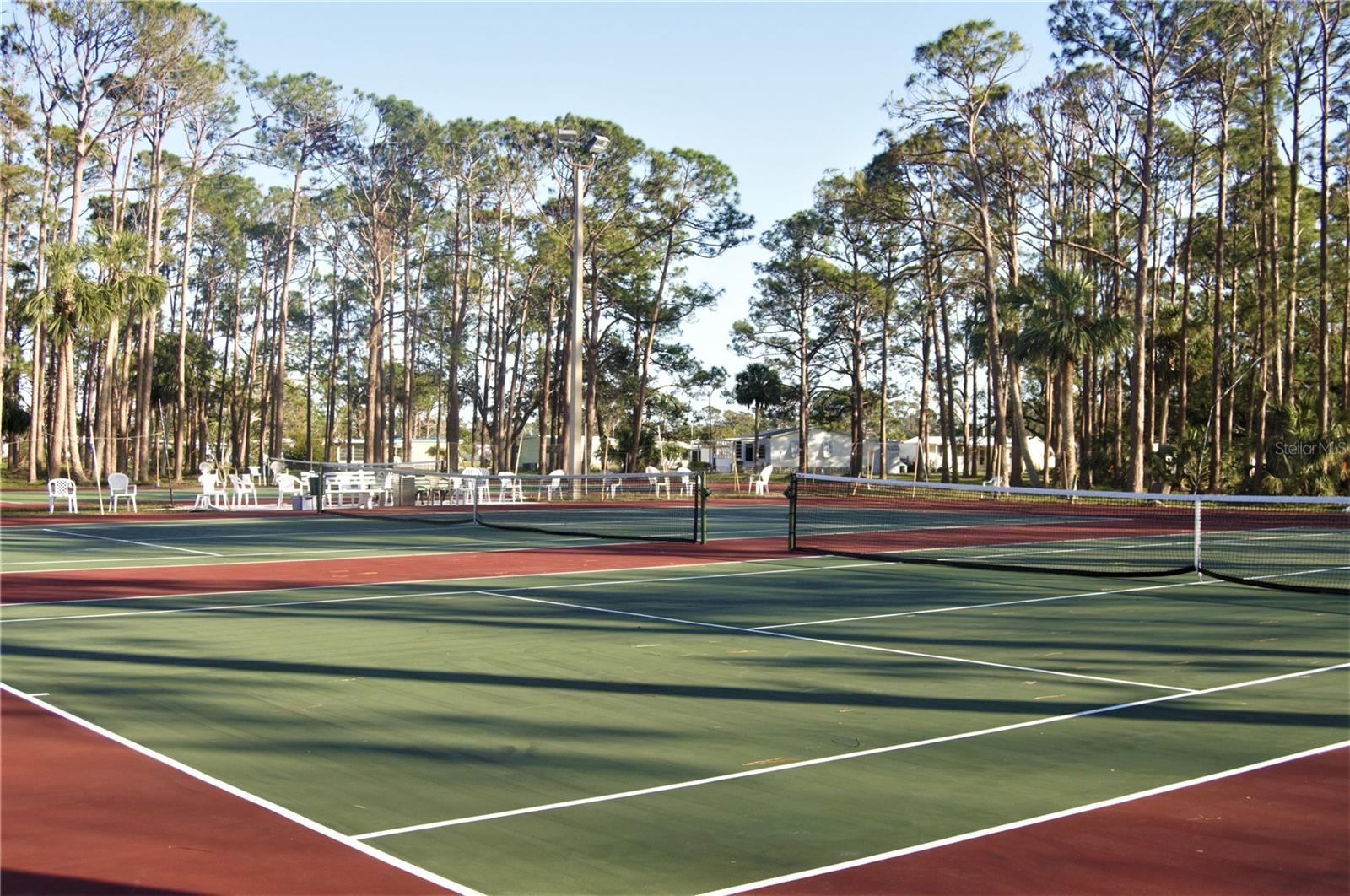 HOLIDAY PARK - Residential