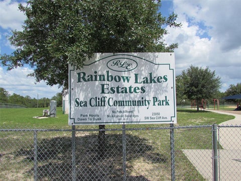 Tiny photo for 0 NW Chestnut Avenue, Dunnellon, FL 34431 (MLS # OM729400)