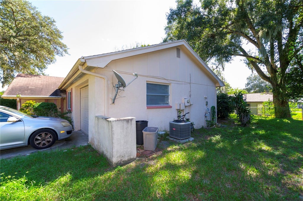 Photo of 8214 Mill Creek Lane, Hudson, FL 34667 (MLS # V4951917)