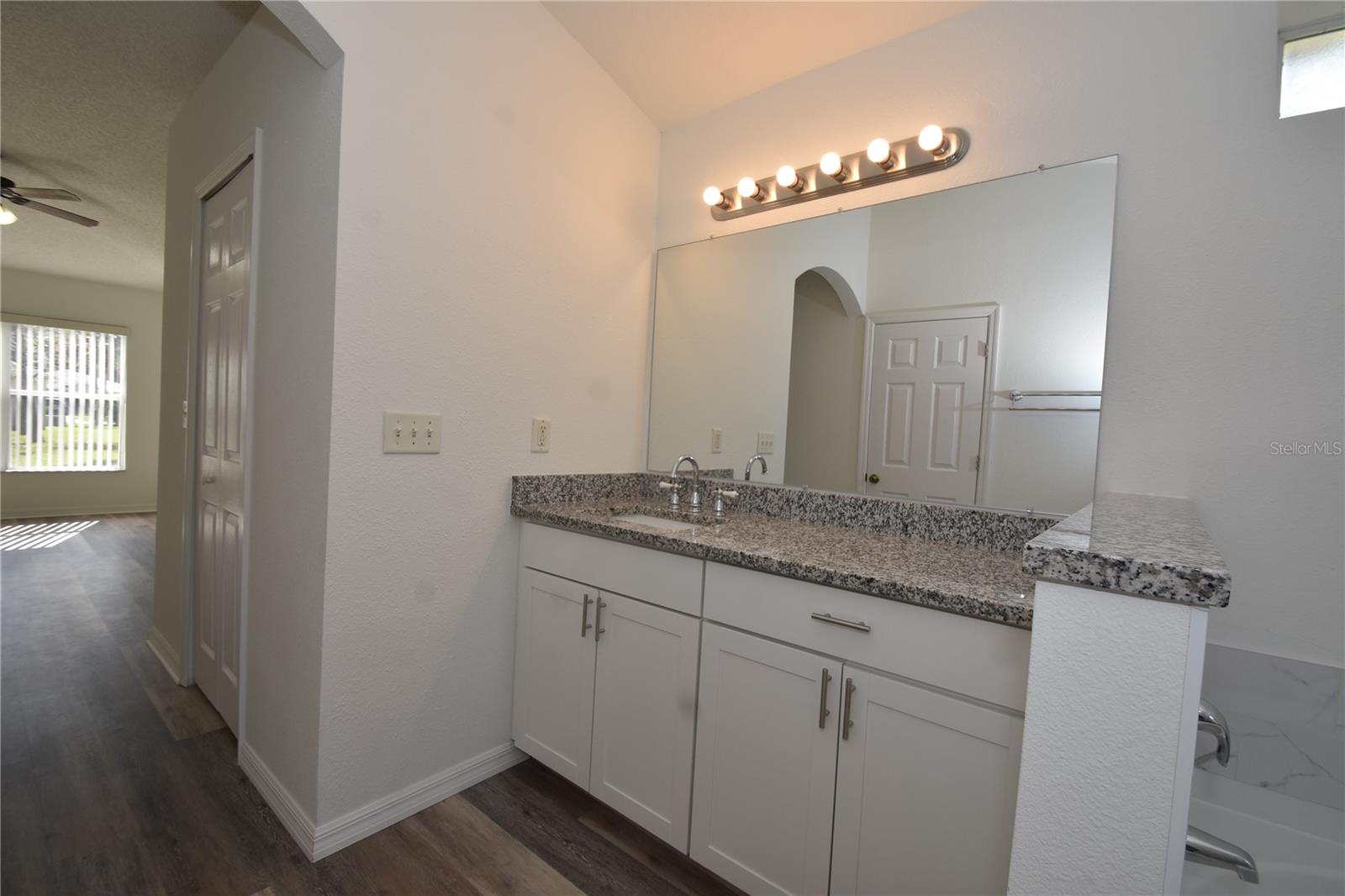 PINE GROVE - Residential Lease