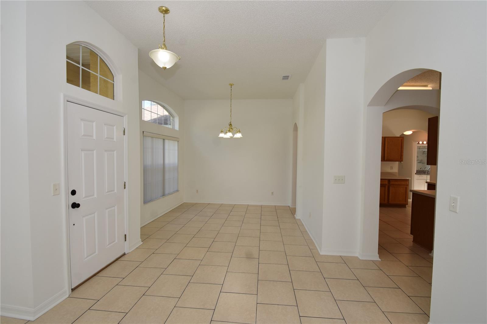 PINE GROVE - Residential Lease