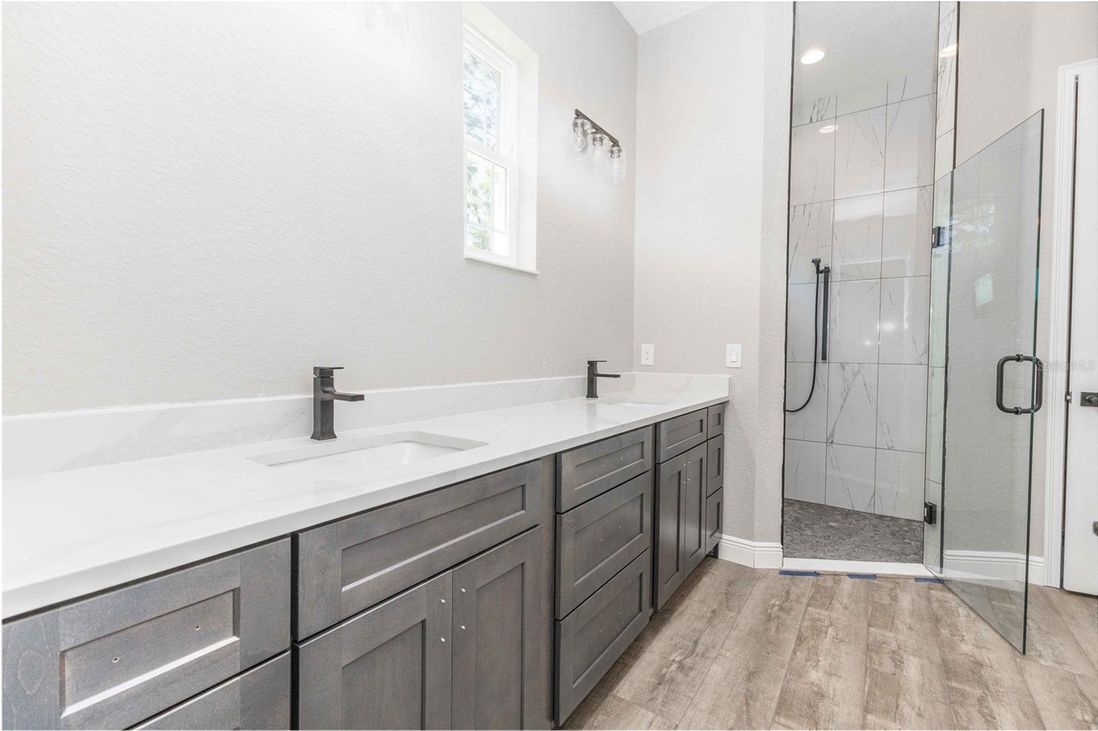 OAK HILL SUB - Residential