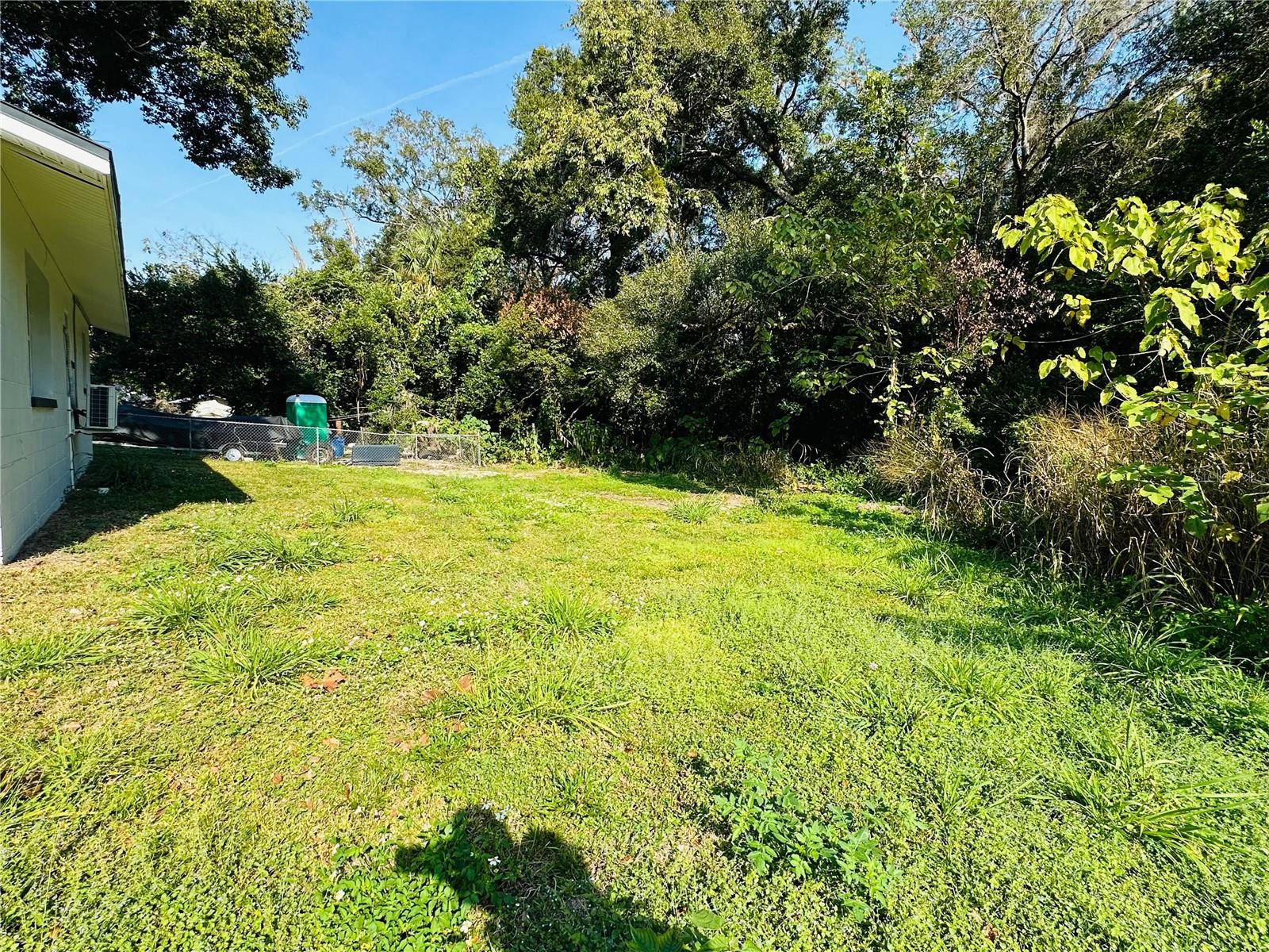 MOUNT DORA MOUNT DORA HEIGHTS - Residential