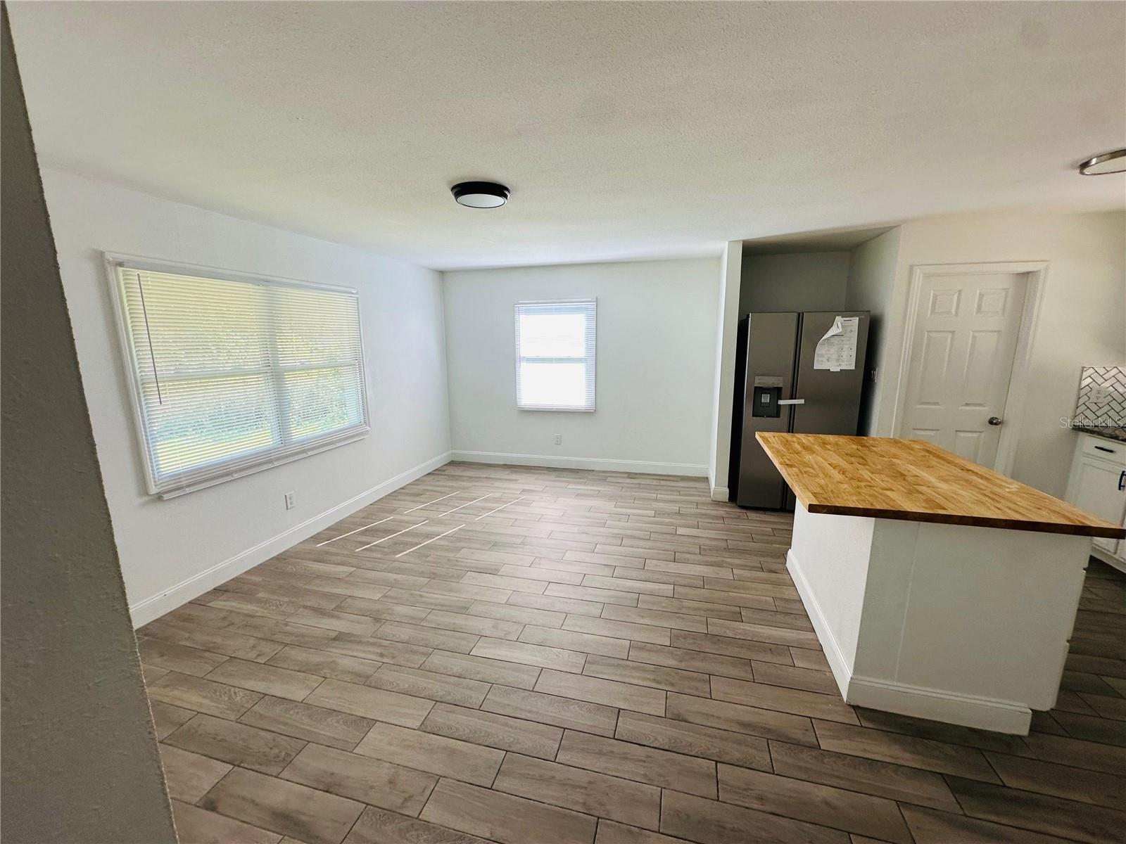 MOUNT DORA MOUNT DORA HEIGHTS - Residential