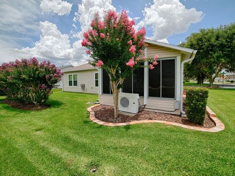 Tiny photo for 1070 Berkshire Place, The Villages, FL 32162 (MLS # G5114405)