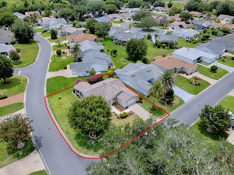 Tiny photo for 1070 Berkshire Place, The Villages, FL 32162 (MLS # G5114405)