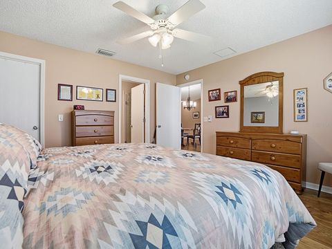 Tiny photo for 1070 Berkshire Place, The Villages, FL 32162 (MLS # G5114405)