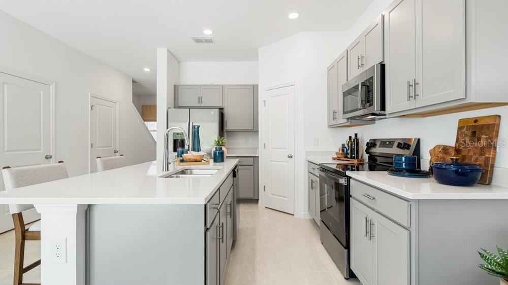TOWNS AT TIBURON - Residential