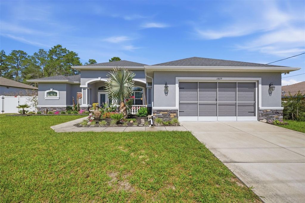 Photo of 13079 Harris Hawk Road, Brooksville, FL 34614 (MLS # W7877553)