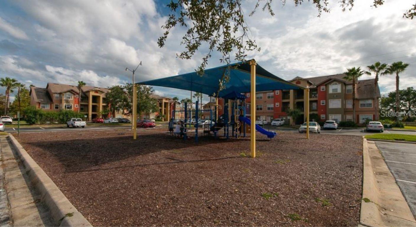 VILLAS DEL SOL AT KISS CONDO - Residential Lease