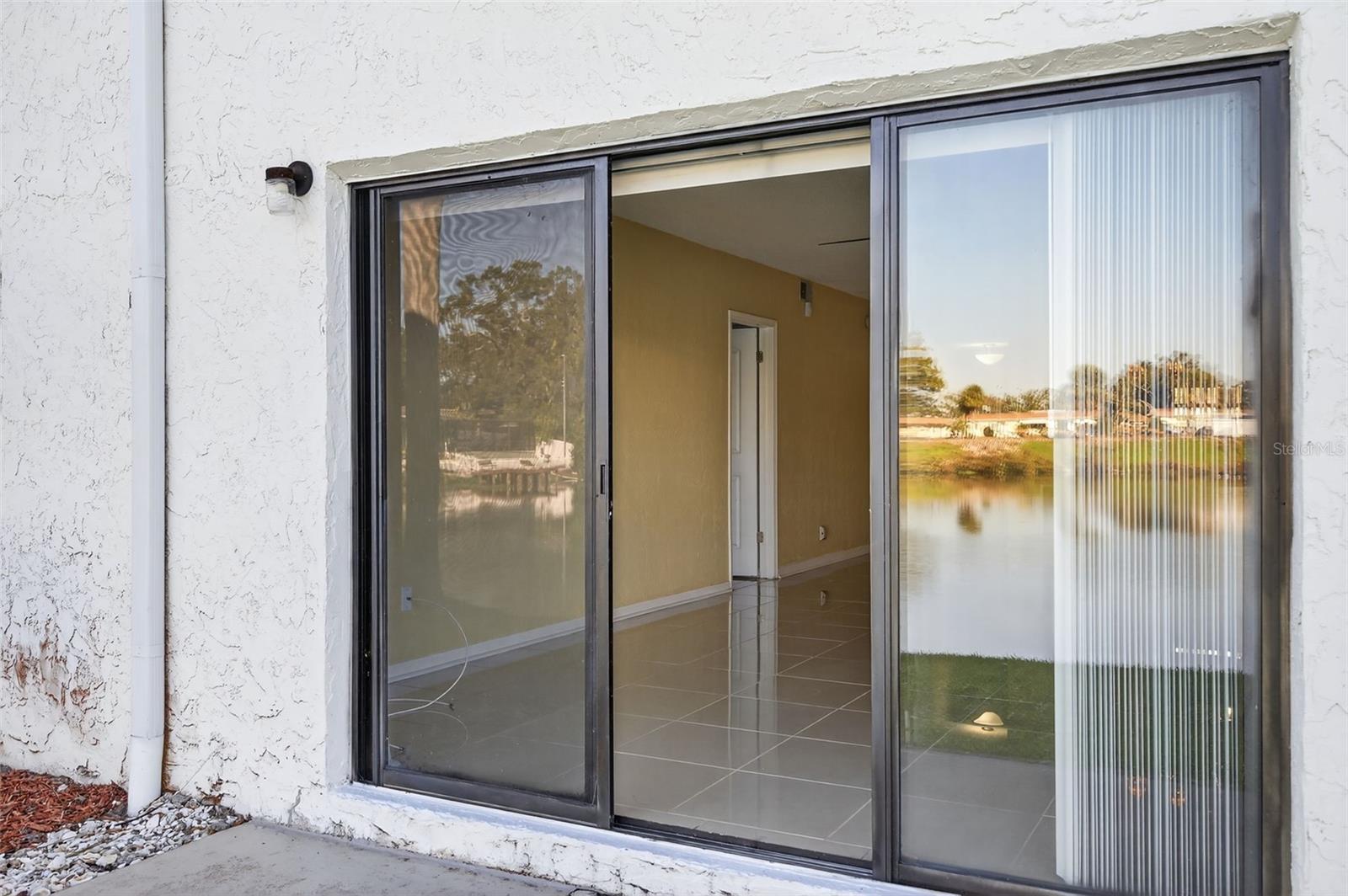 COLONIAL ISLES CONDO - Residential