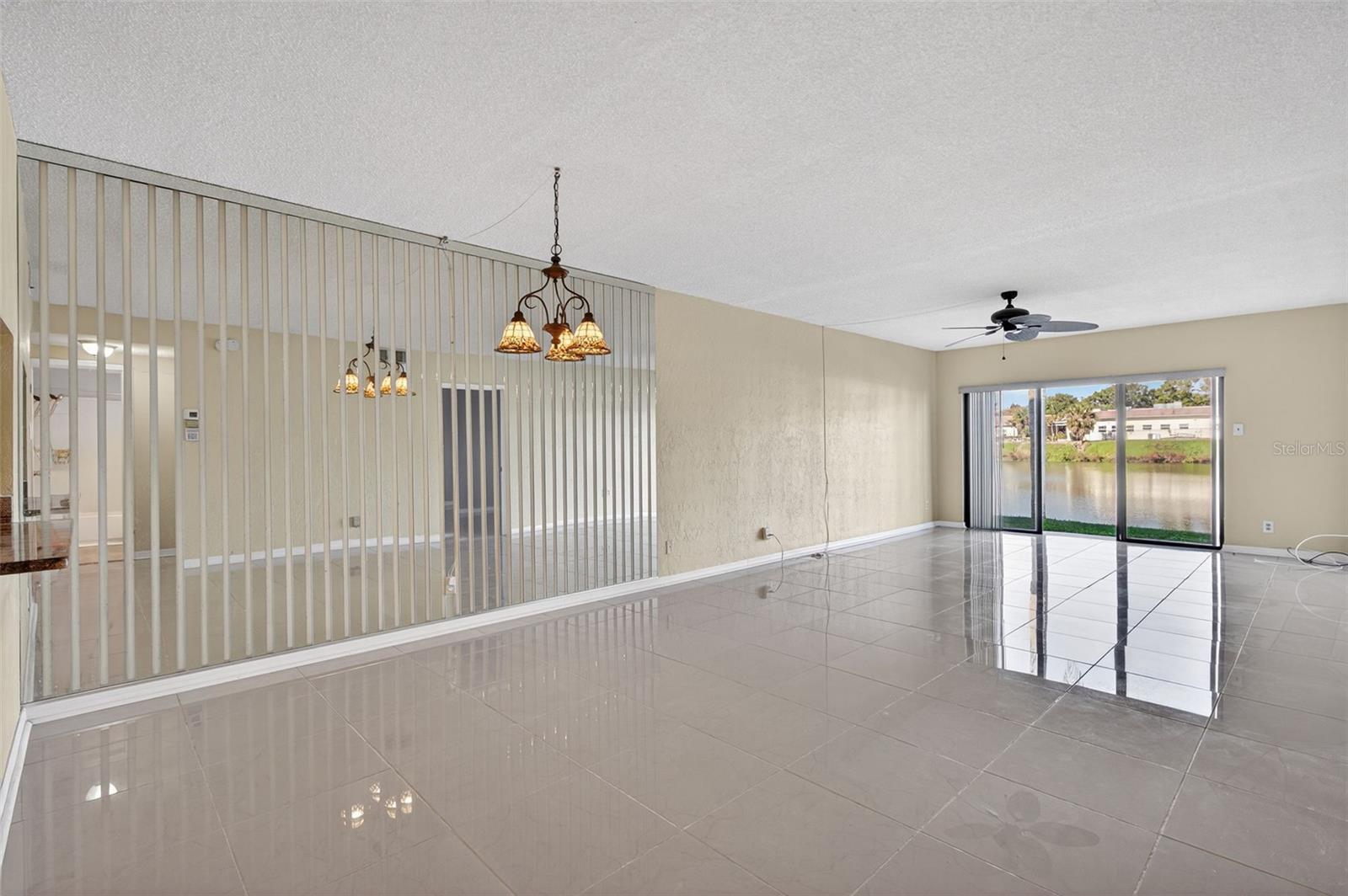 COLONIAL ISLES CONDO - Residential