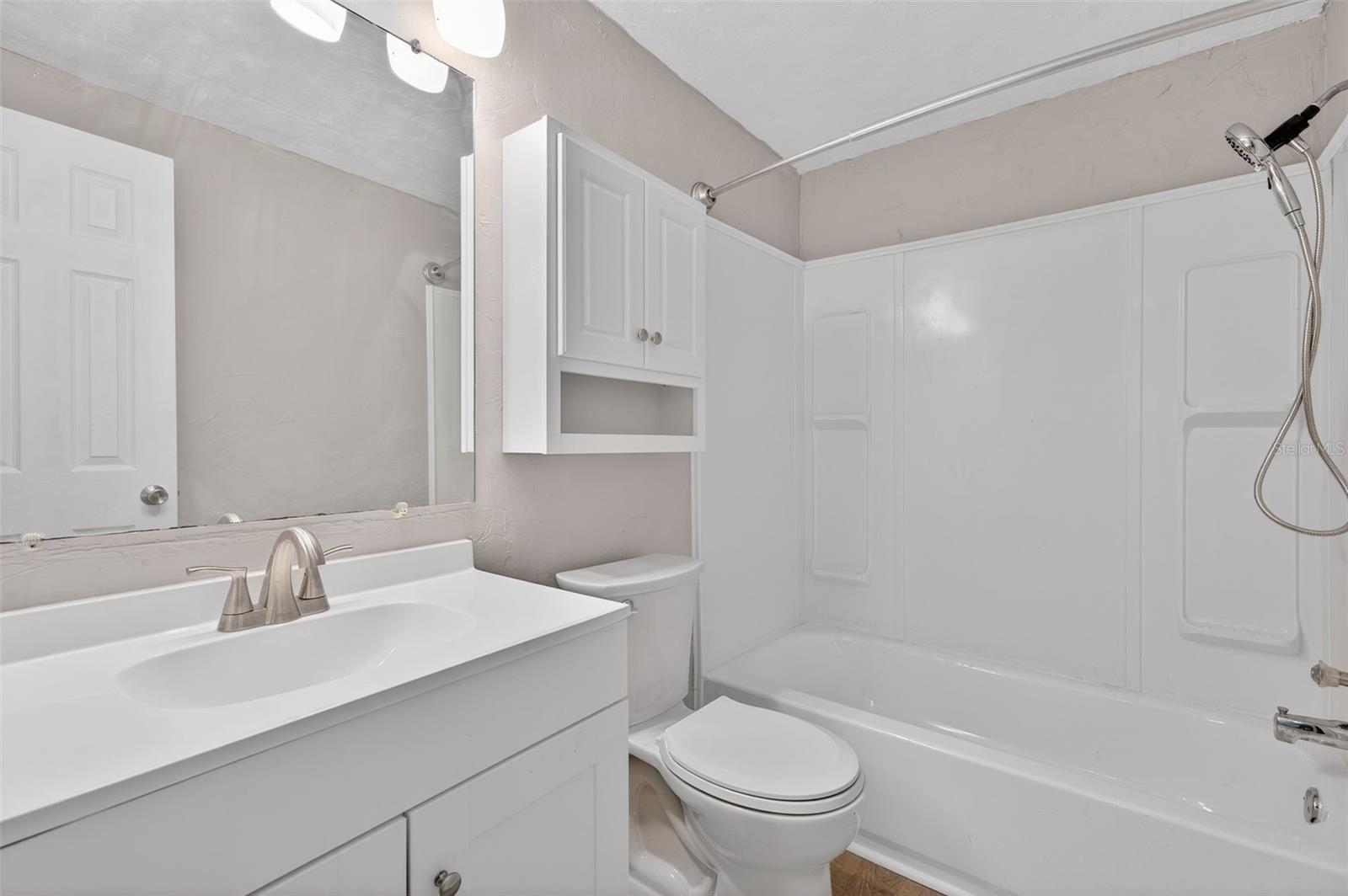 COLONIAL ISLES CONDO - Residential