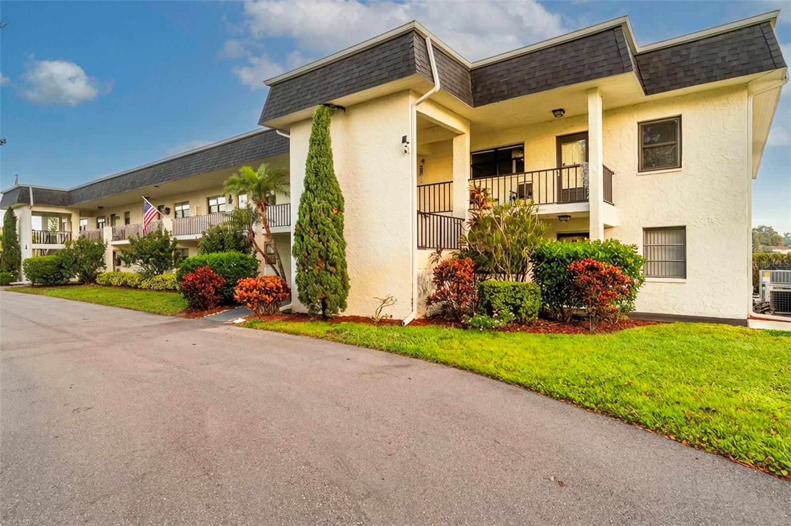 COLONIAL ISLES CONDO - Residential