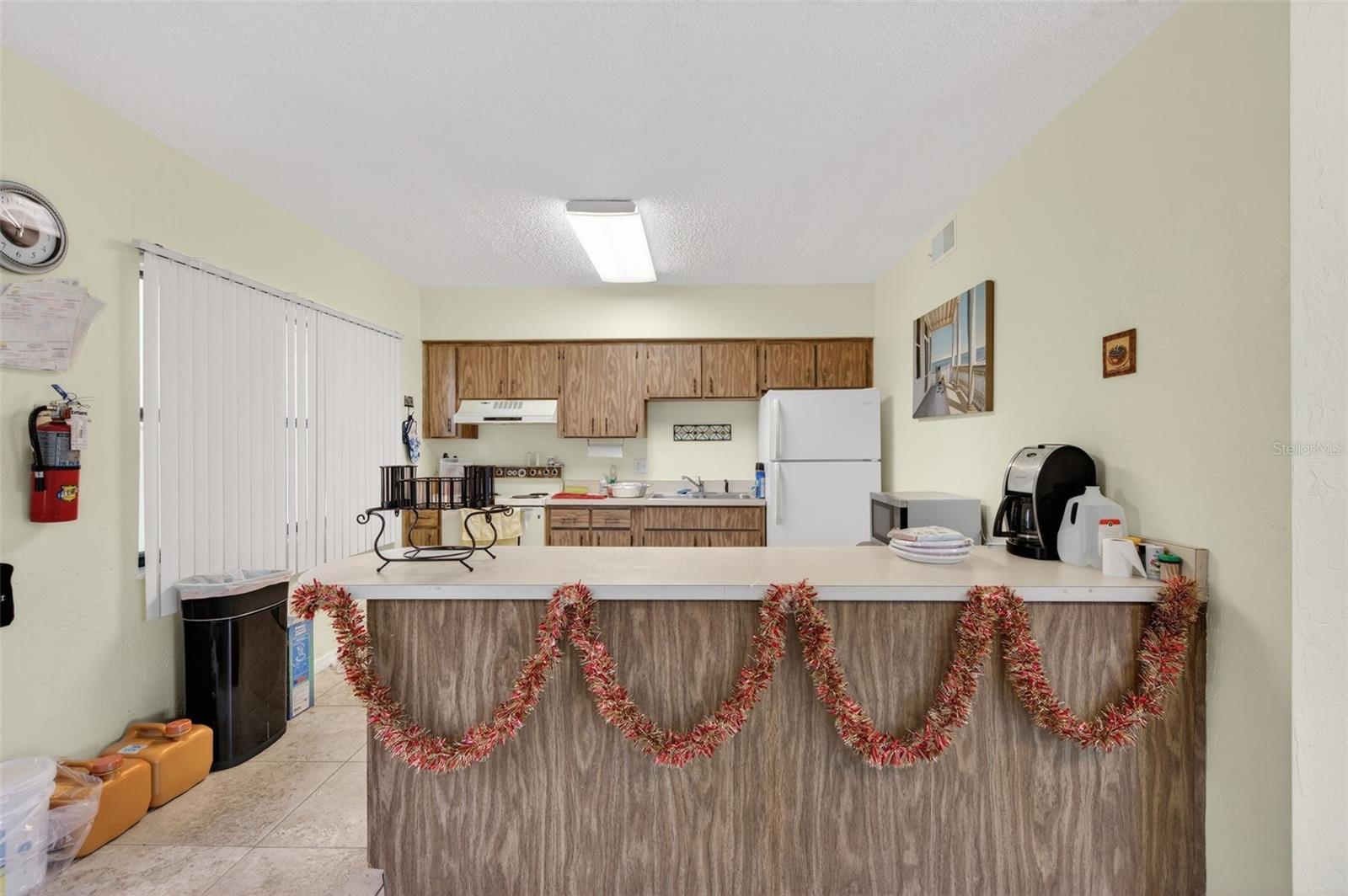 COLONIAL ISLES CONDO - Residential