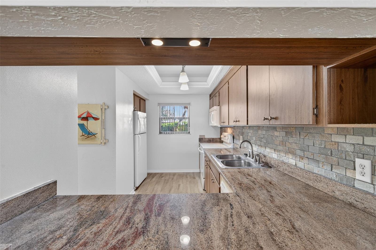 COLONIAL ISLES CONDO - Residential