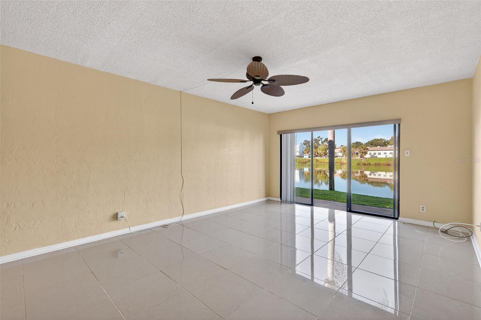 COLONIAL ISLES CONDO - Residential