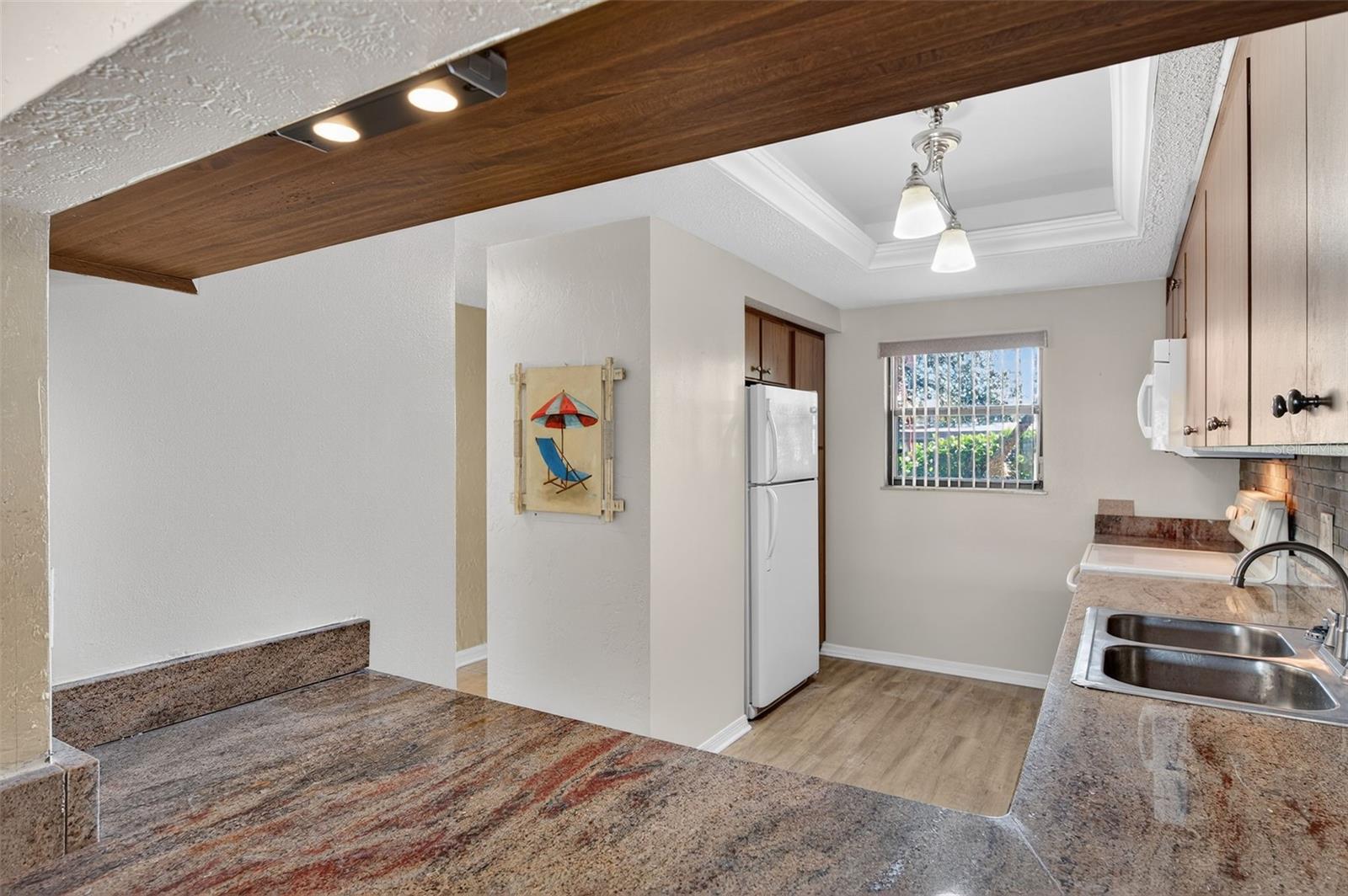 COLONIAL ISLES CONDO - Residential