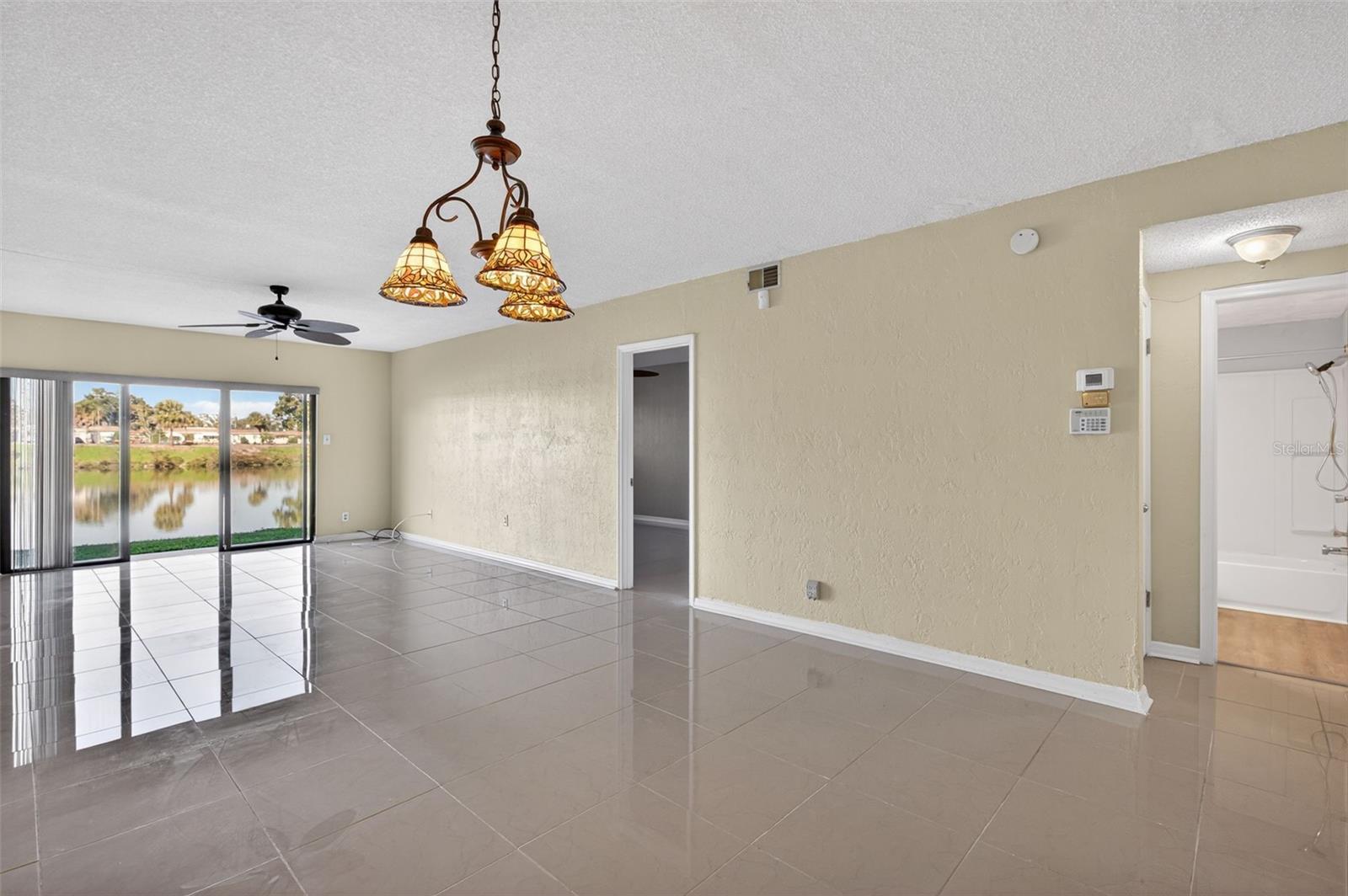 COLONIAL ISLES CONDO - Residential