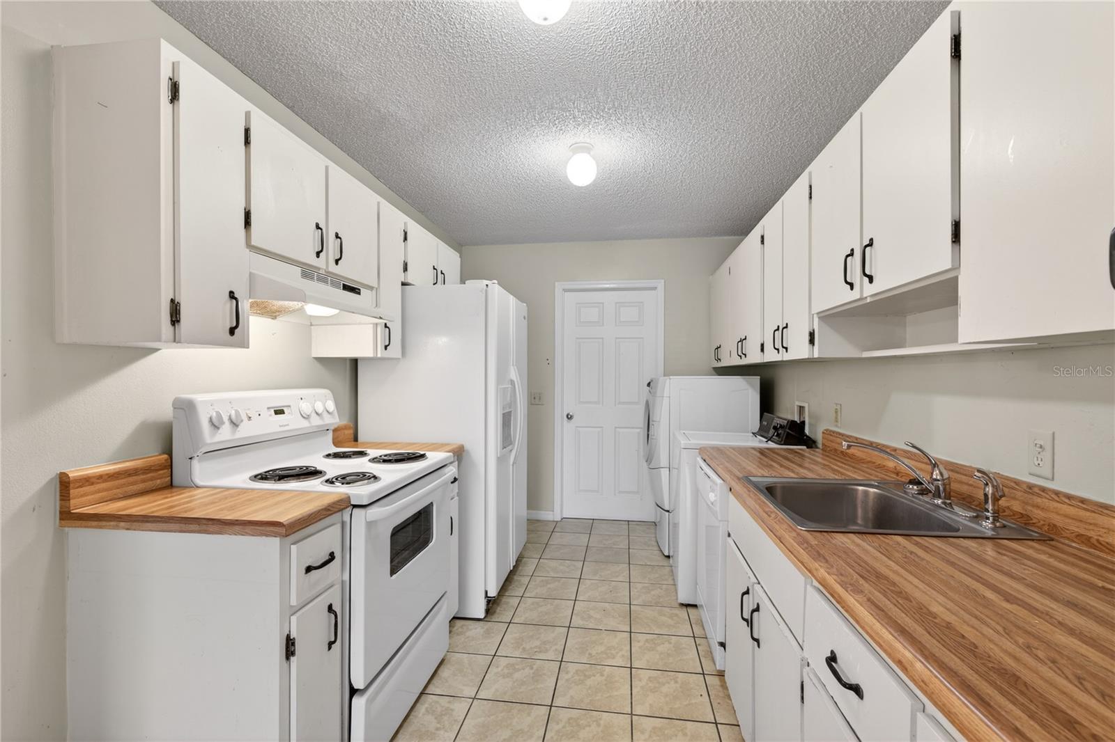 TAVARES RIDGE CONDOMINIUMS - Residential