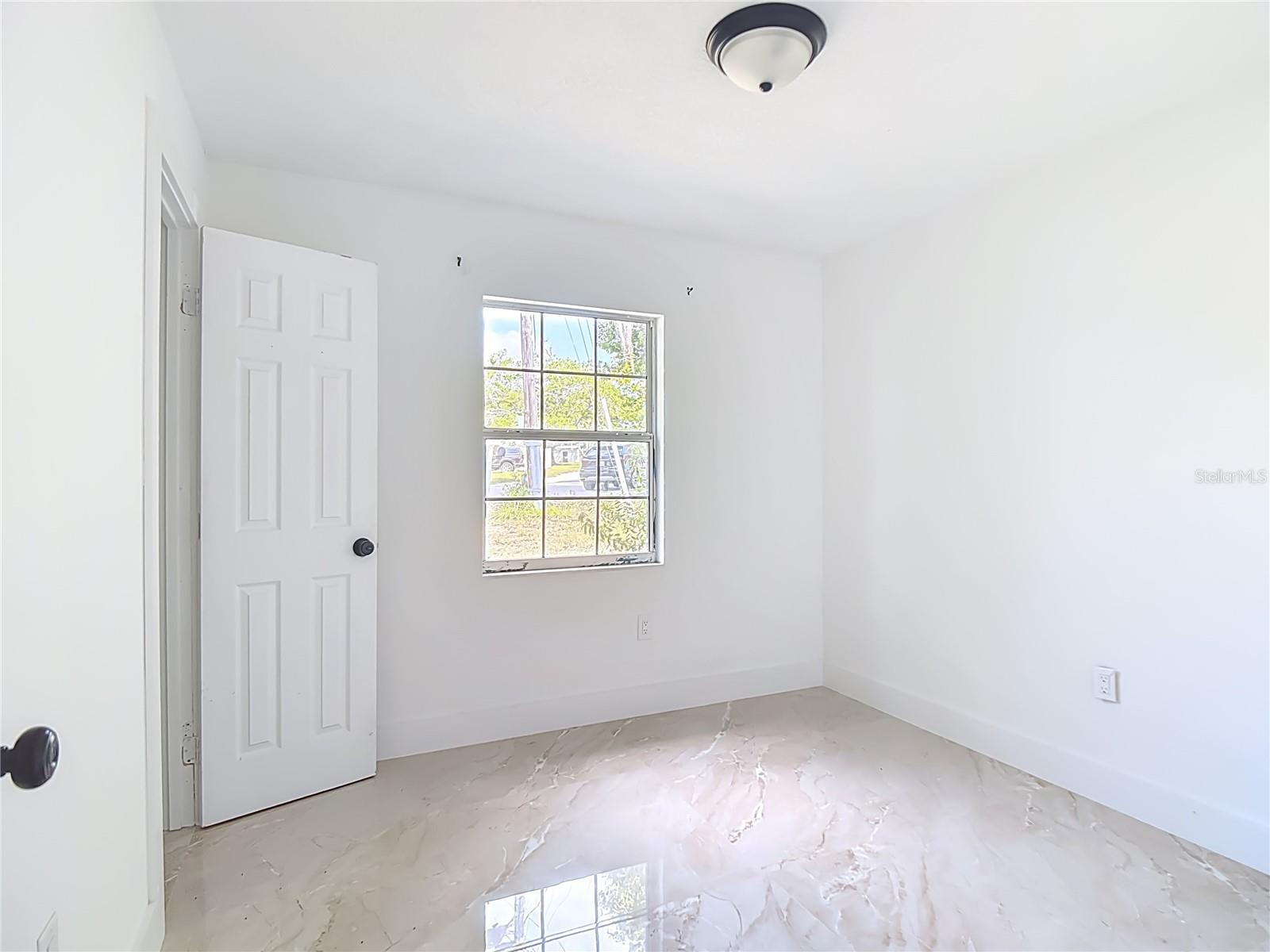 GROVE ESTATES SECOND ADD - Residential