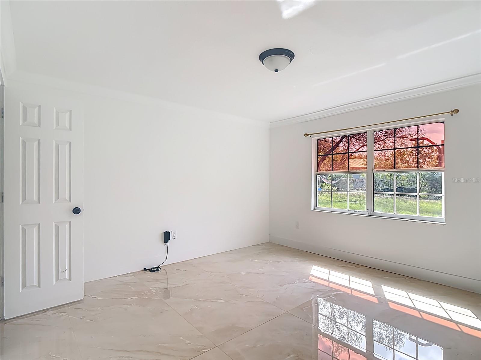 GROVE ESTATES SECOND ADD - Residential