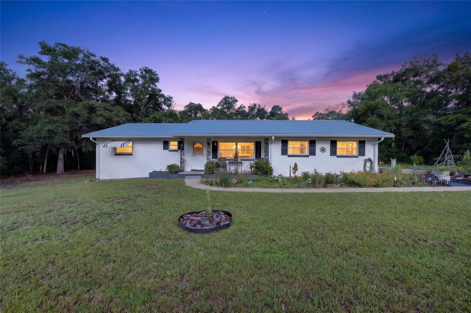 4500 SW FRESHWATER COURT