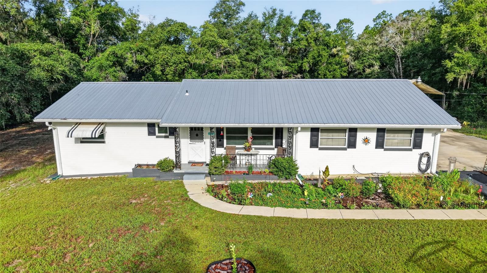 4500 SW FRESHWATER COURT