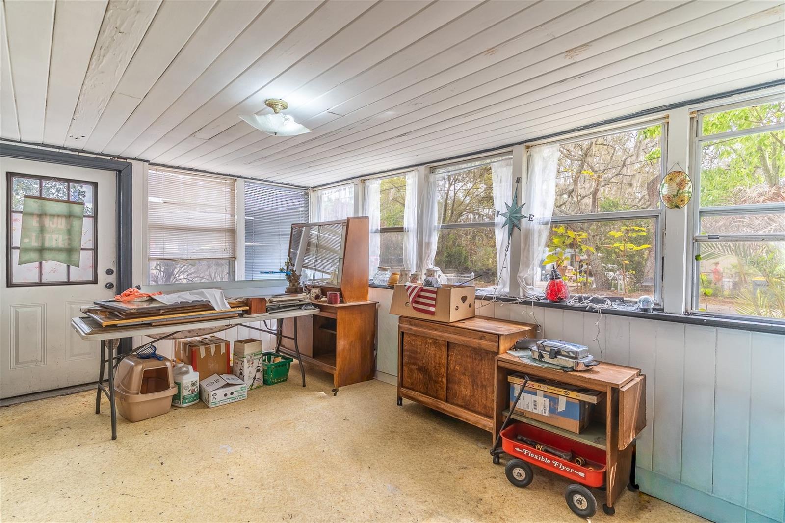 LASSEE PROPERTIES - Residential