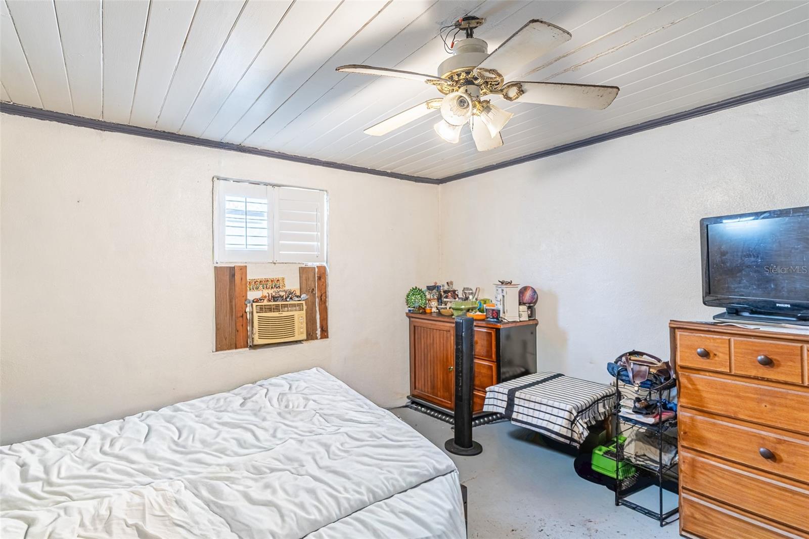 LASSEE PROPERTIES - Residential