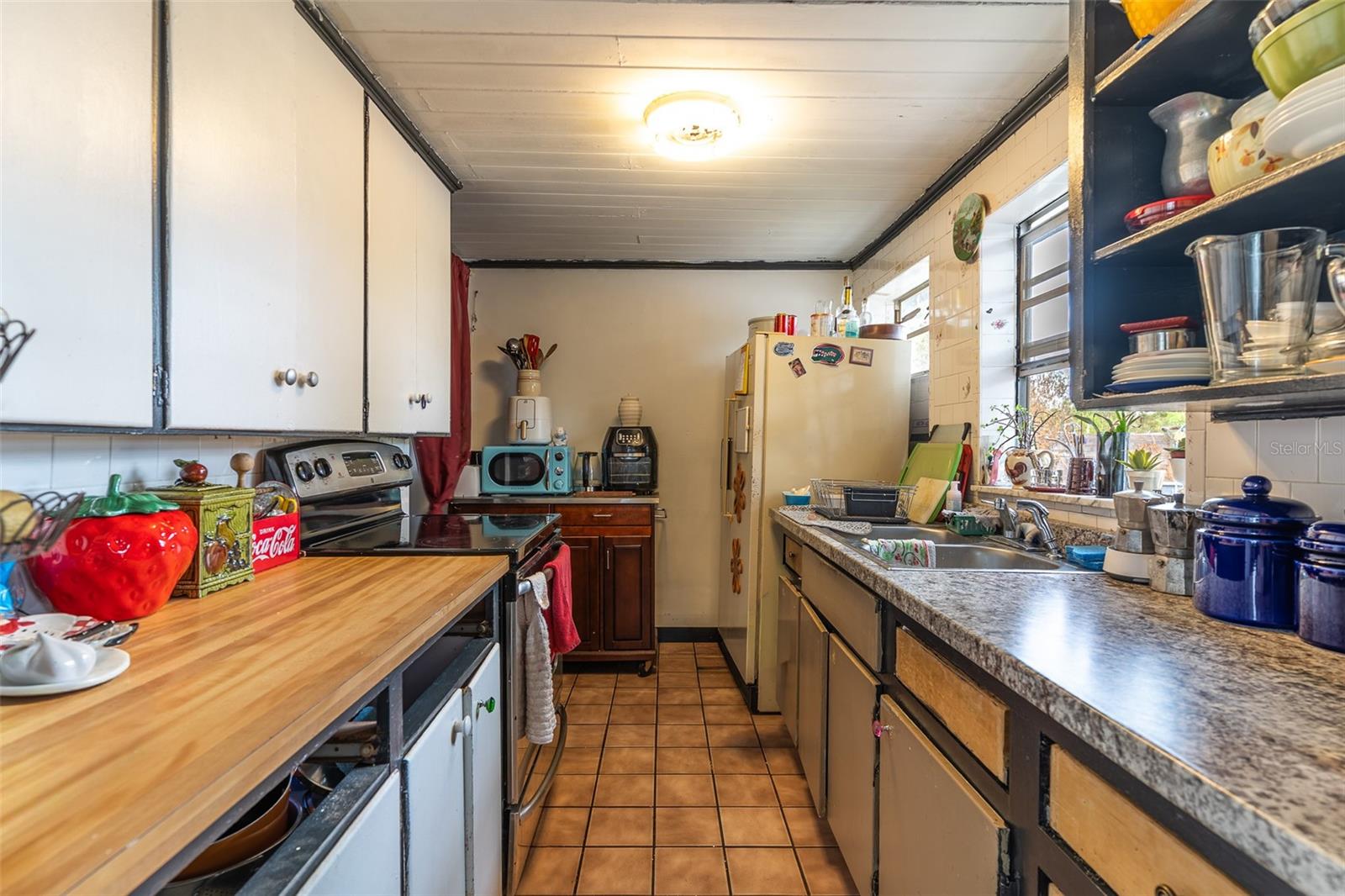 LASSEE PROPERTIES - Residential