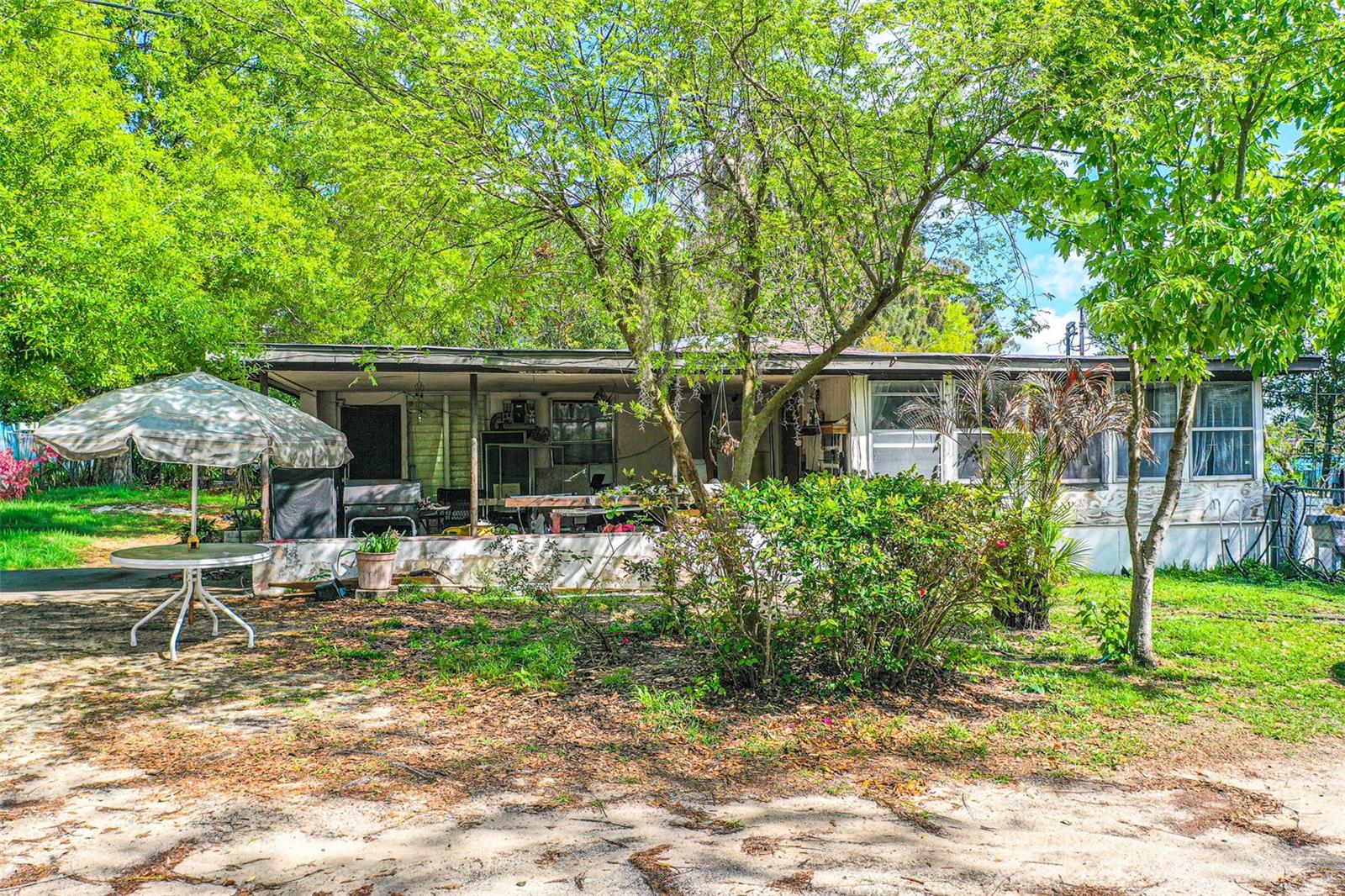 LASSEE PROPERTIES - Residential